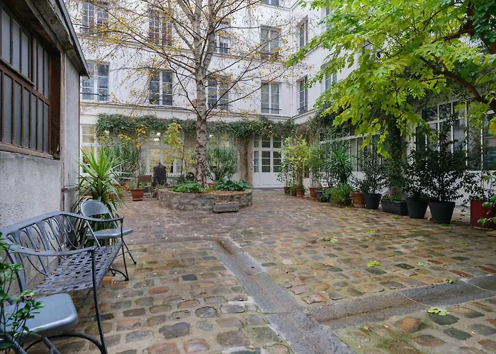 Apartment Marais Bouquet *